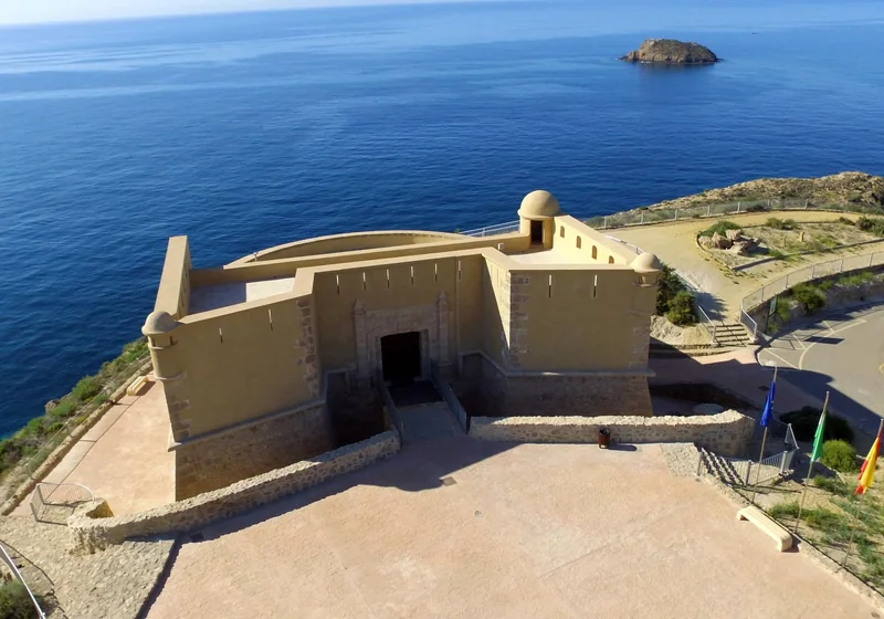 Castillo de San Juan de los Terreros con vistas al Mediterráneo